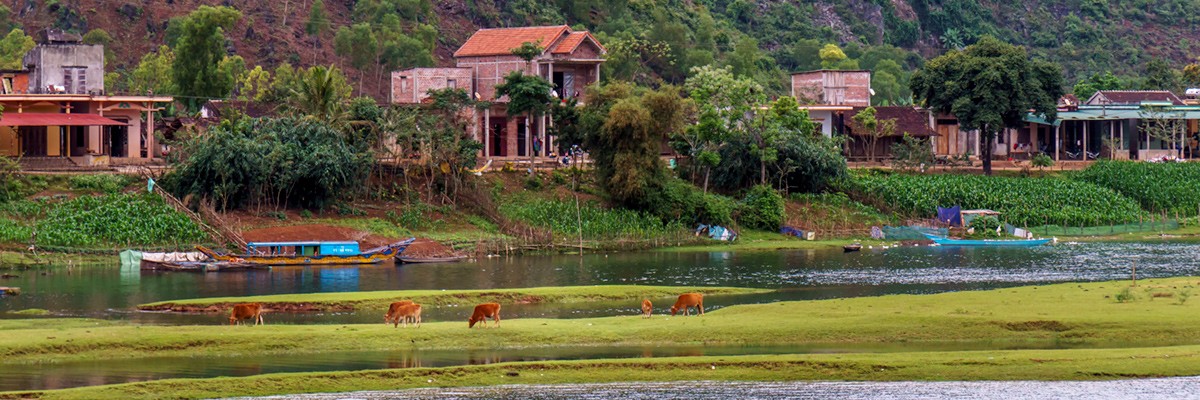 where to stay on your vietnam cave tour